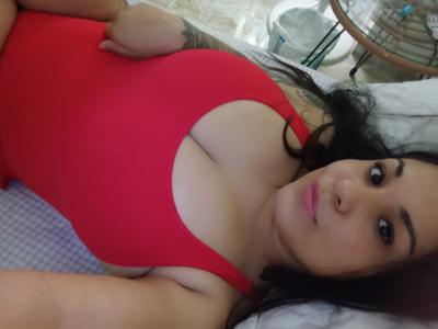 684708461: Chica busca chico en Málaga
