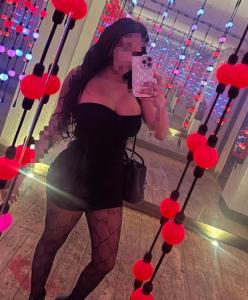 654966336: Chica busca chico en Almería