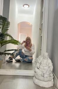 613788924: Chica busca chico en La Coruña
