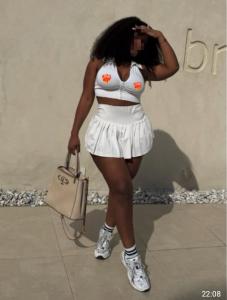 654949357: Chica busca chico en Tenerife