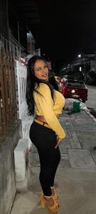 627416067: Chica busca chico en Madrid