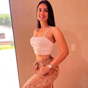 641585040: Chica busca chico en La Coruña