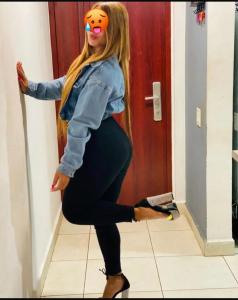 643260199: Chica busca chico en Segovia
