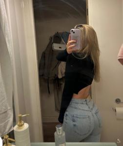 694284504: Chica busca chico en Murcia