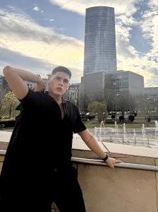 662902820: Chico busca chica en Vizcaya
