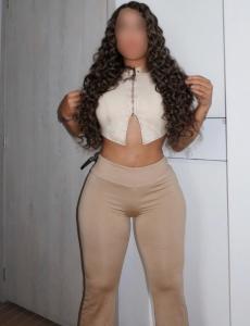678572129: Chica busca chico en Málaga