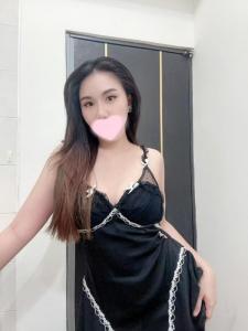 617018188: Chica busca chico en Madrid