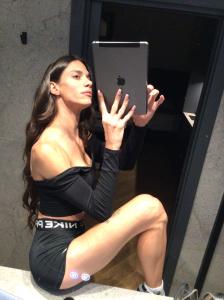 667740336: Travesti en León
