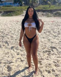 643420602: Chica busca chico en Madrid