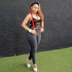 627412993: Chica busca chico en Madrid