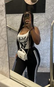 641487989: Chica busca chico en Asturias