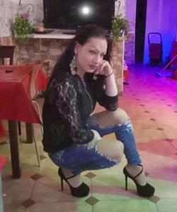 613878148: Travesti en Lérida