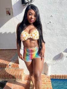 604318928: Chica busca chico en Málaga