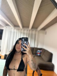 643808145: Chica busca chico en Cádiz