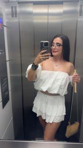 603918851: Chica busca chico en Sevilla