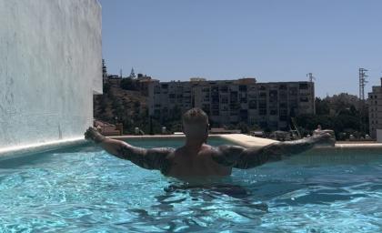 645552072: Chico busca chica en Málaga