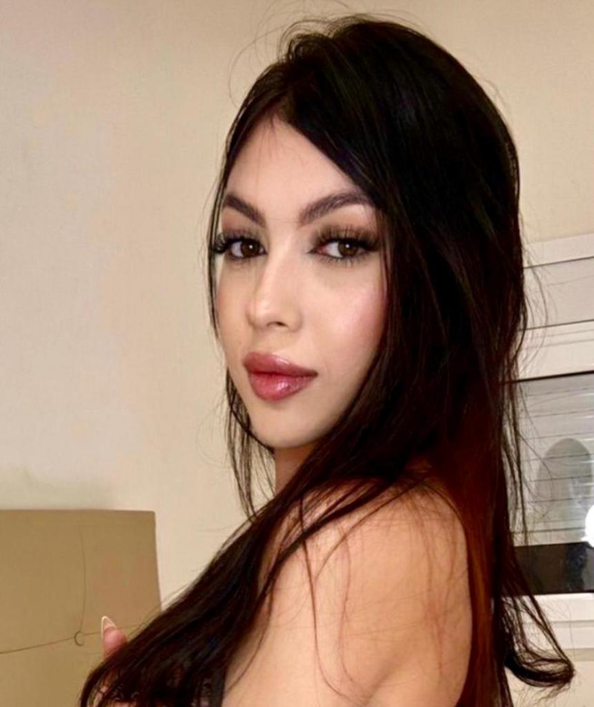 Chica busca chico en Barcelona: 