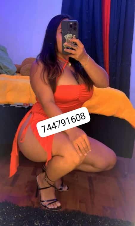 Chica busca chico en Madrid: 