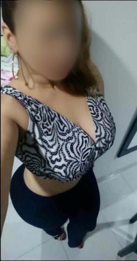 Chica busca chico en Sevilla: 