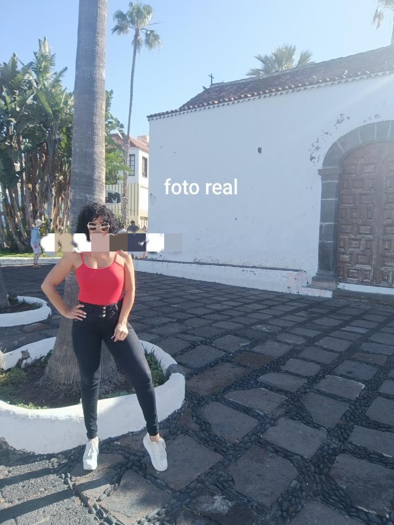 Chica busca chico en Tenerife: 