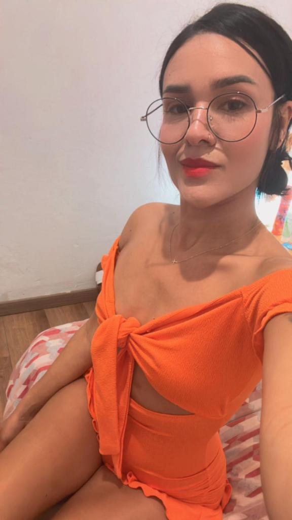 Chica busca chico en La Rioja: 
