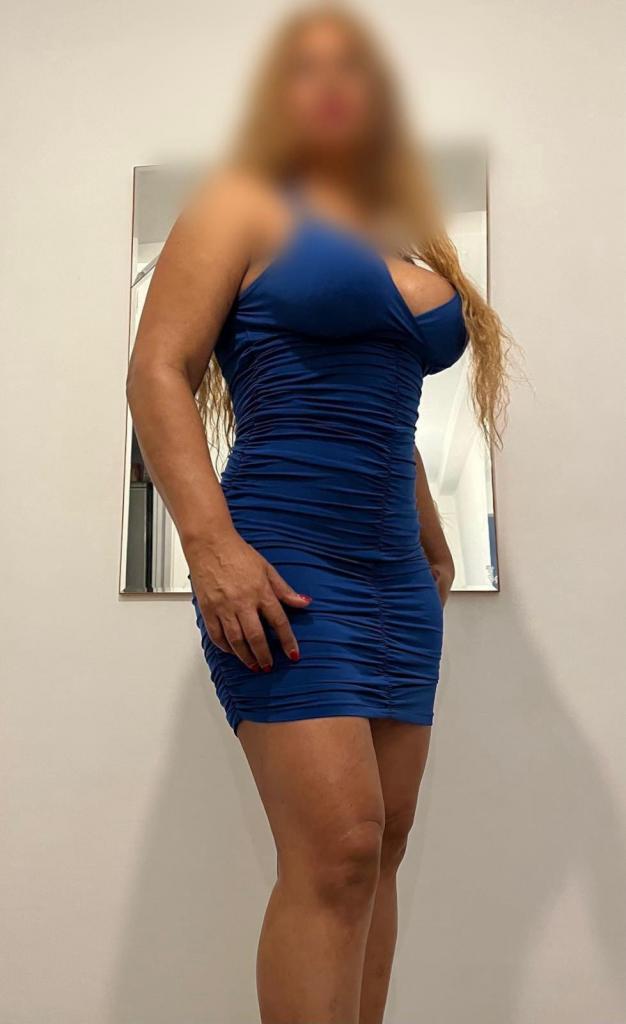 Chica busca chico en Huesca: 
