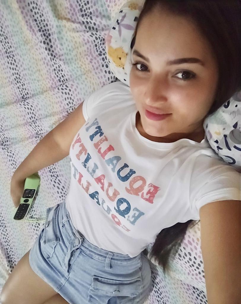641974230: Chica busca chico en Zaragoza
