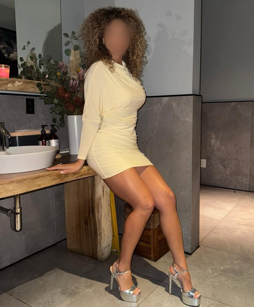 Chica busca chico en Pontevedra: 