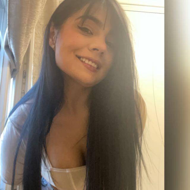 Chica busca chico en Cádiz: 