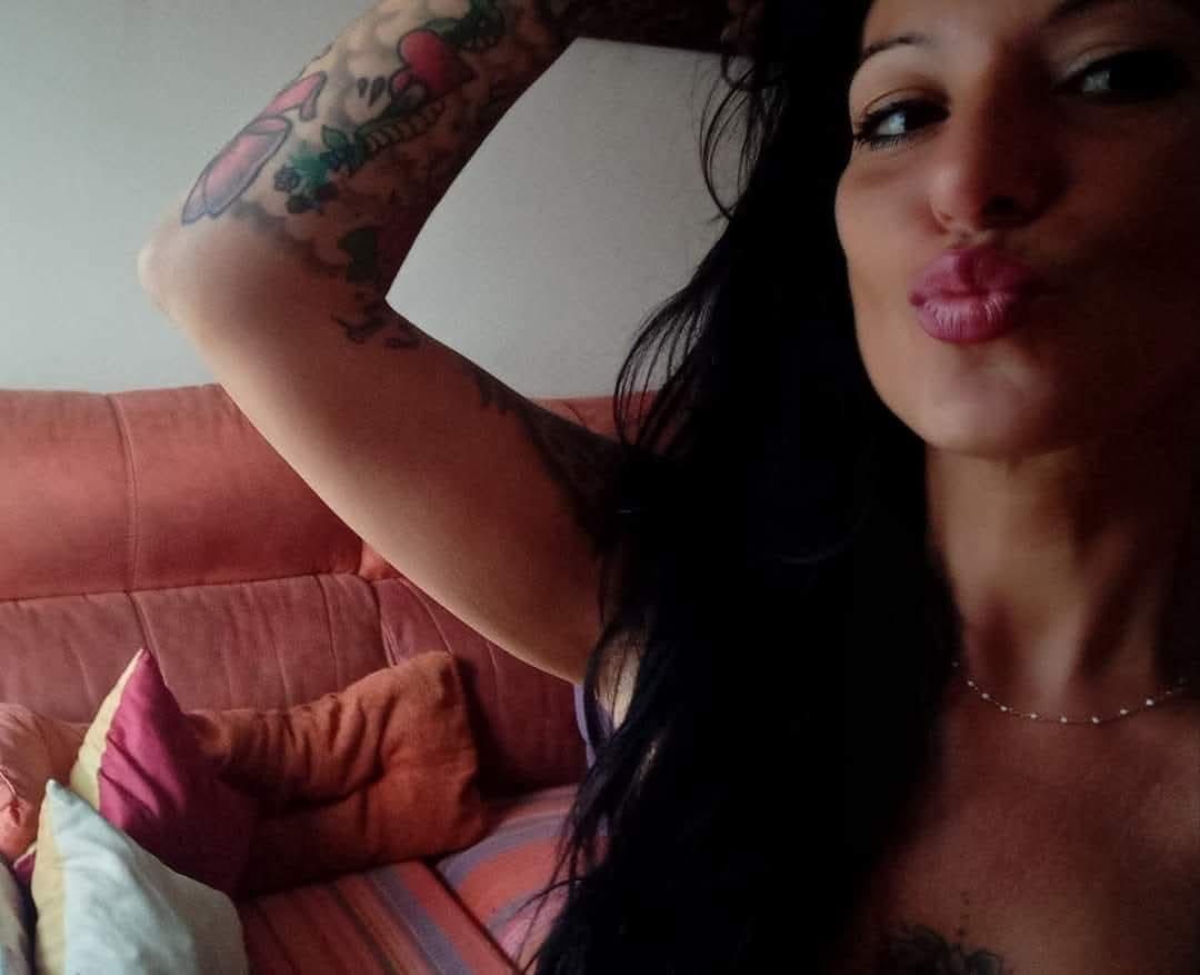 Chica busca chico en Pontevedra: 