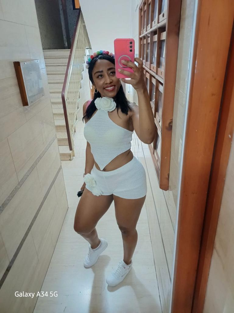 Chica busca chico en Alicante: 