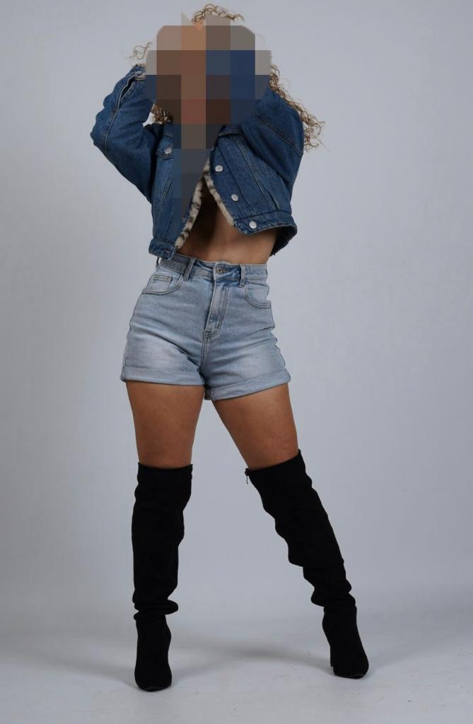 Chica busca chico en Murcia: 