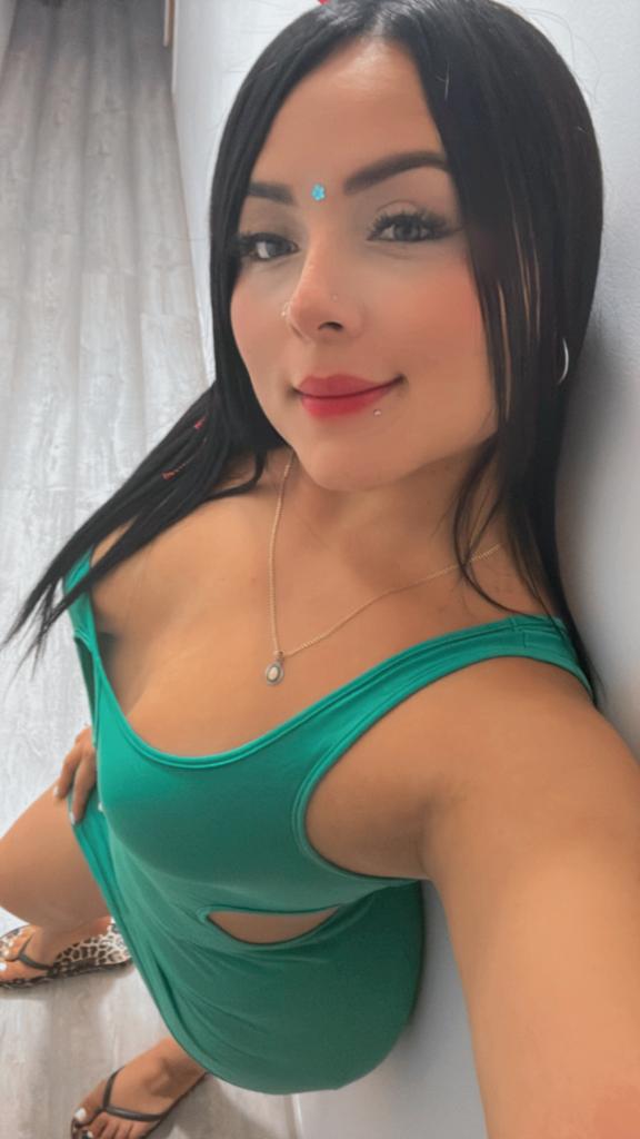 Chica busca chico en Cádiz: 