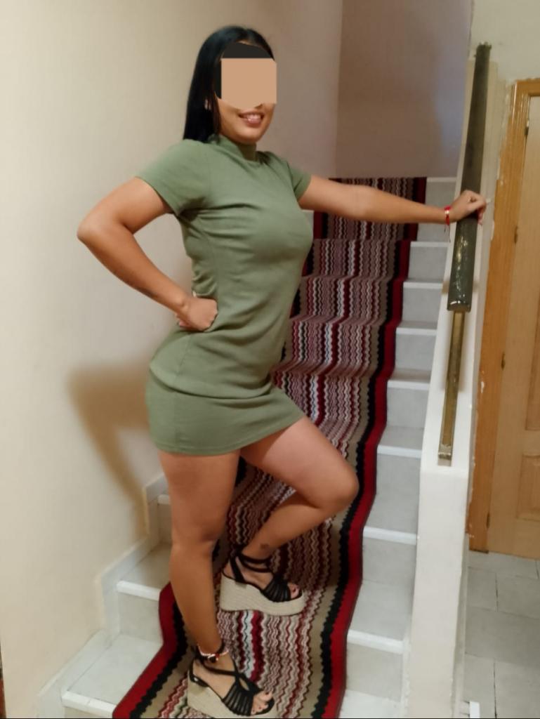 Chica busca chico en Granada: 