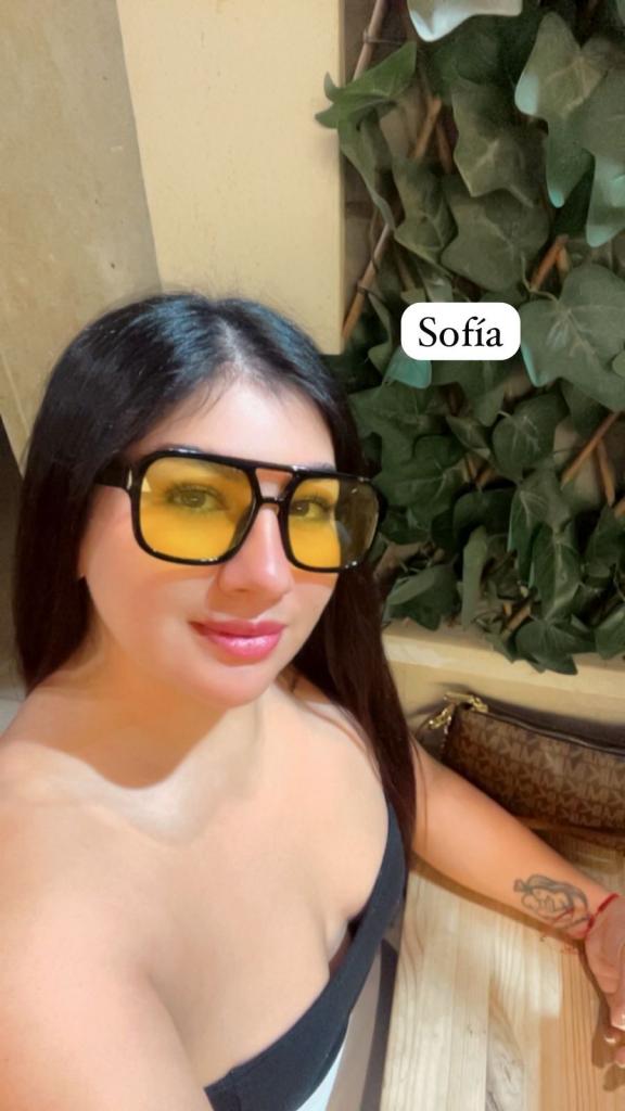 Chica busca chico en Murcia: Chica busca chico