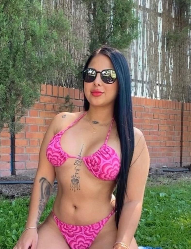 Chica busca chico en Zaragoza: Chica busca chico