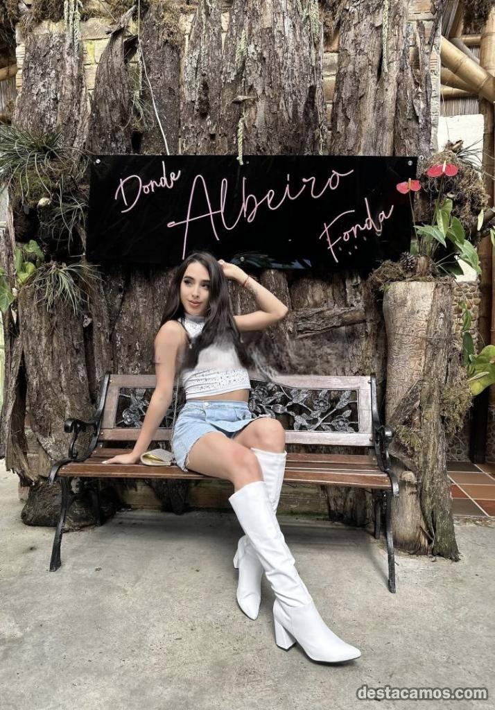 631445160: Transexual en Córdoba