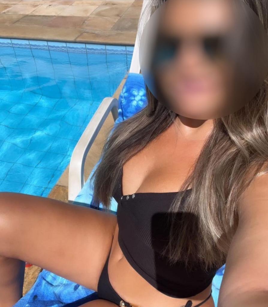 631657414: Chica busca chico en Murcia