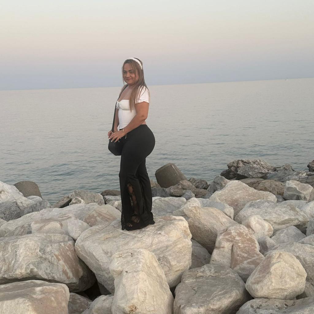 Chica busca chico en Tenerife: Chica busca chico