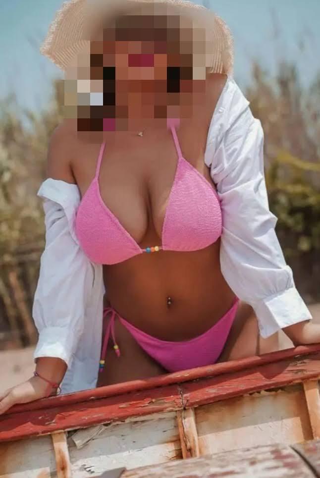 666873089: Chica busca chico en Cádiz