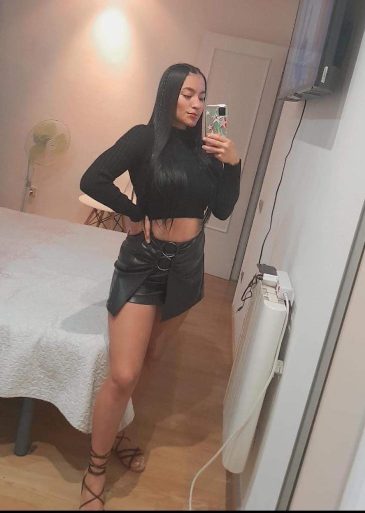 Chica busca chico en Barcelona: 