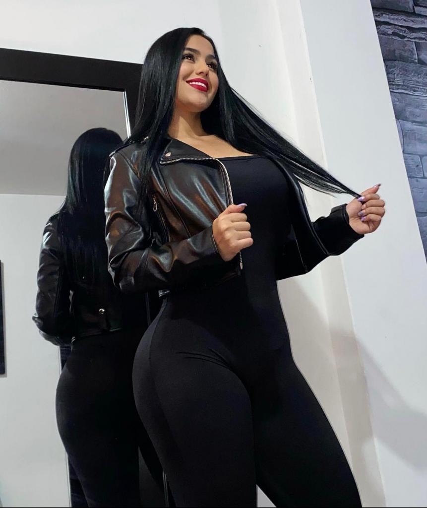 Chica busca chico en Cuenca: 