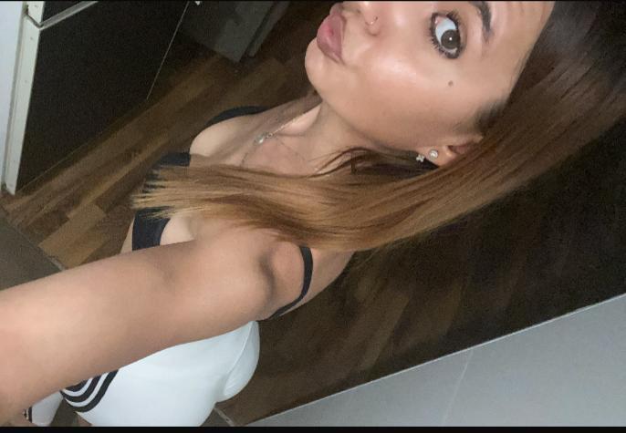 Chica busca chico en Almería: 