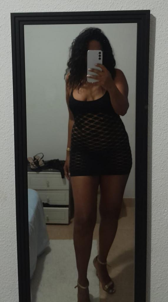 Chica busca chico en Almería: 