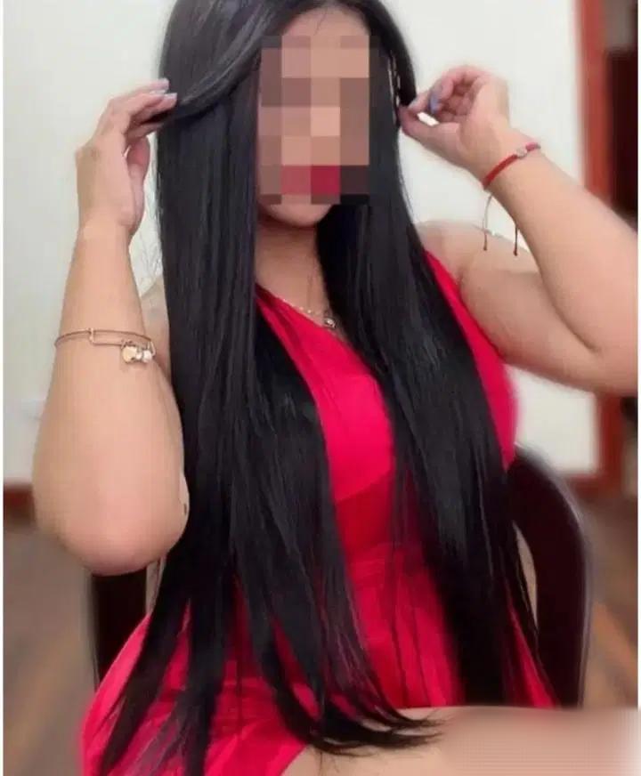 Chica busca chico en Orense: 