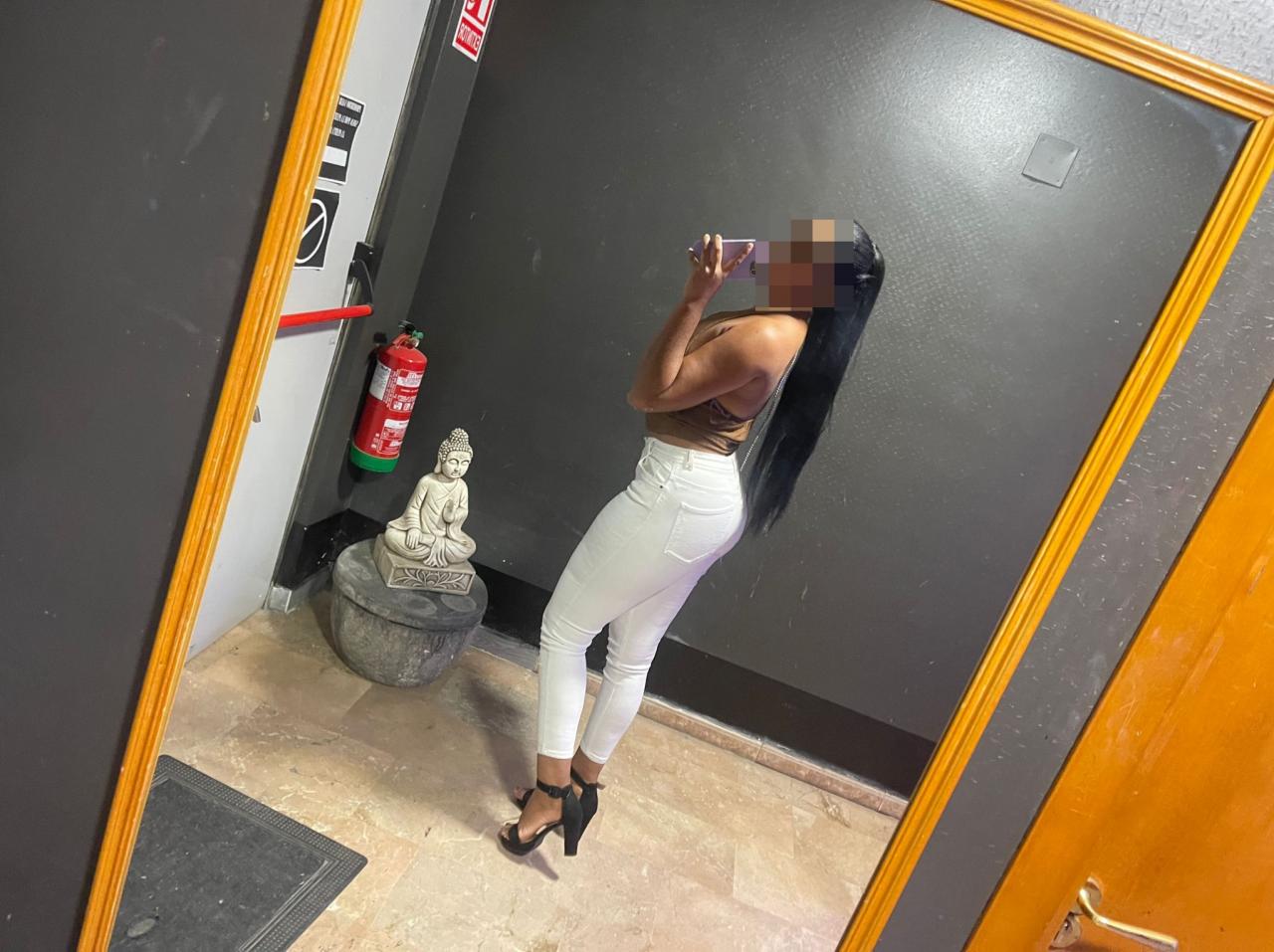 Chica busca chico en Lérida: 