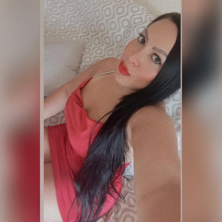 Chica busca chico en Tenerife: 