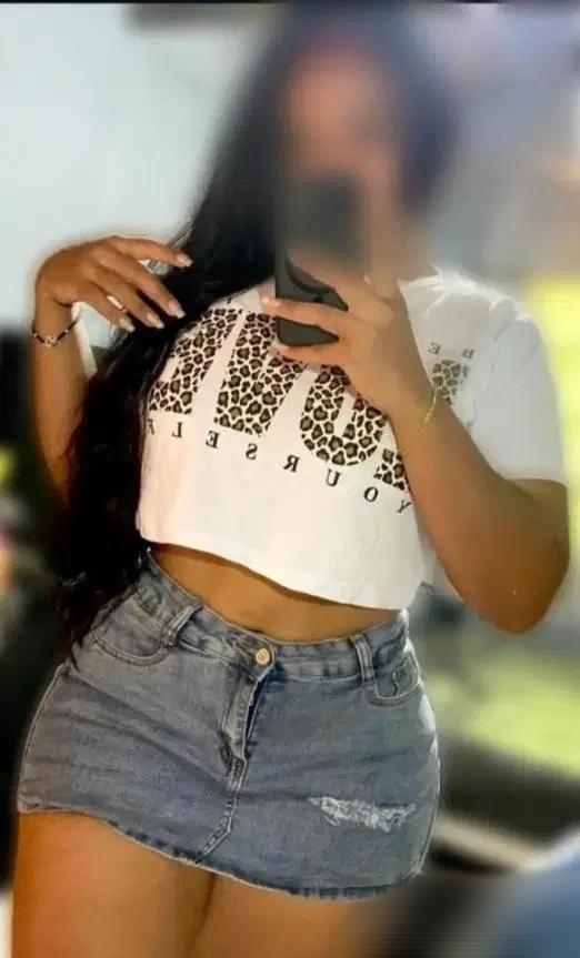 Chica busca chico en Orense: 