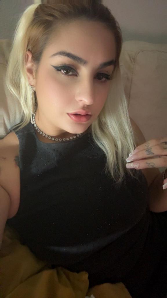 Chica busca chico en Cádiz: 