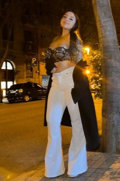 Chica busca chico en Barcelona: 